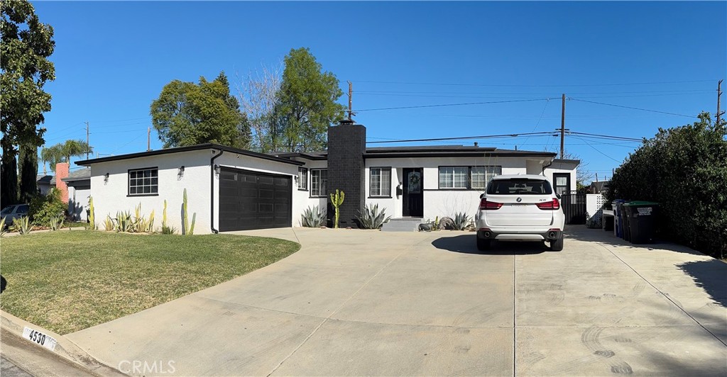 4530 N Glenvina Avenue Property Photo