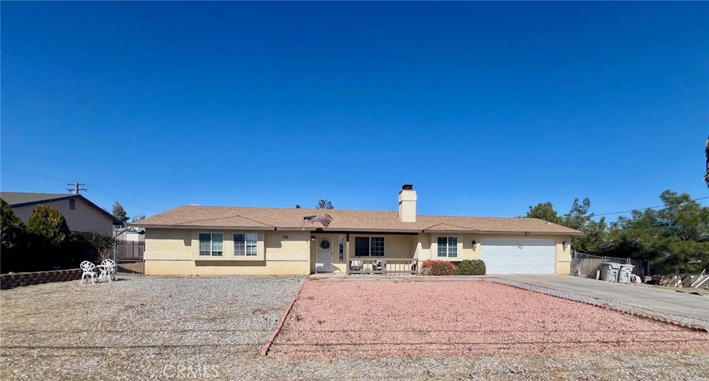 15336 Riverside Street Property Photo 1