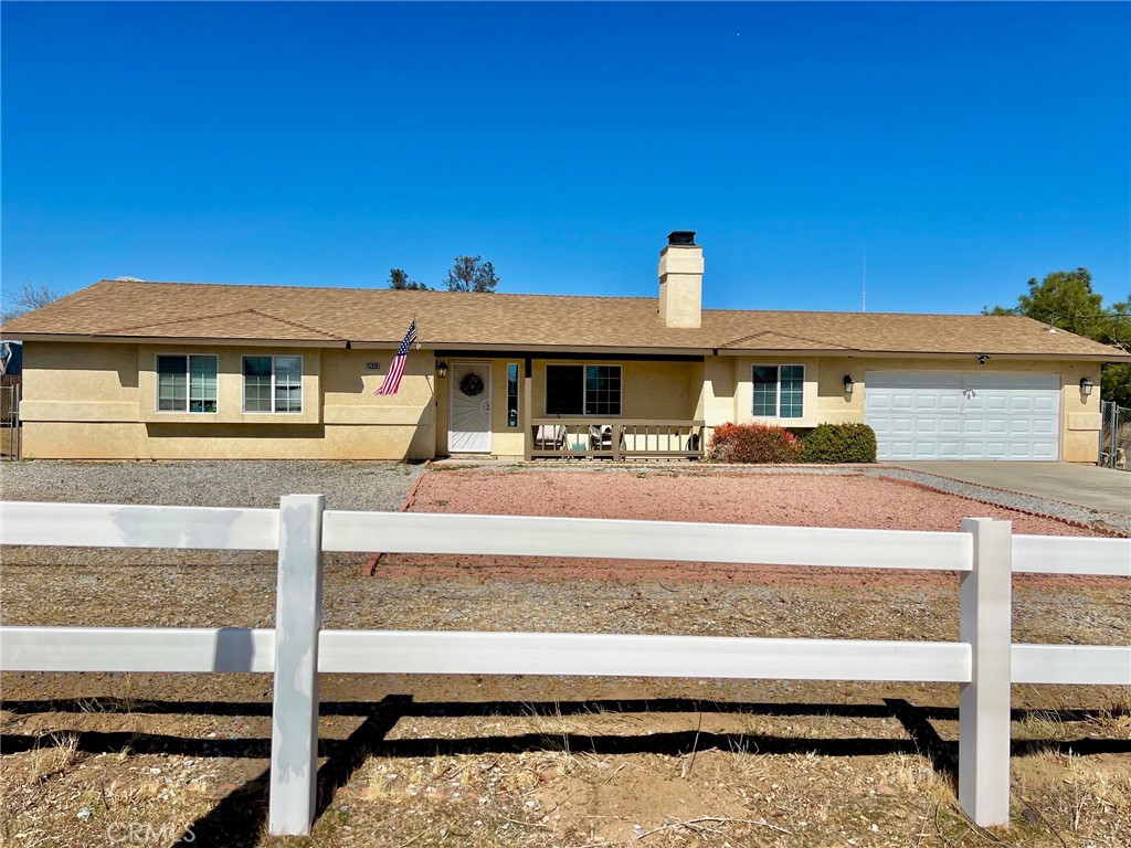 15336 Riverside Street Property Photo 3