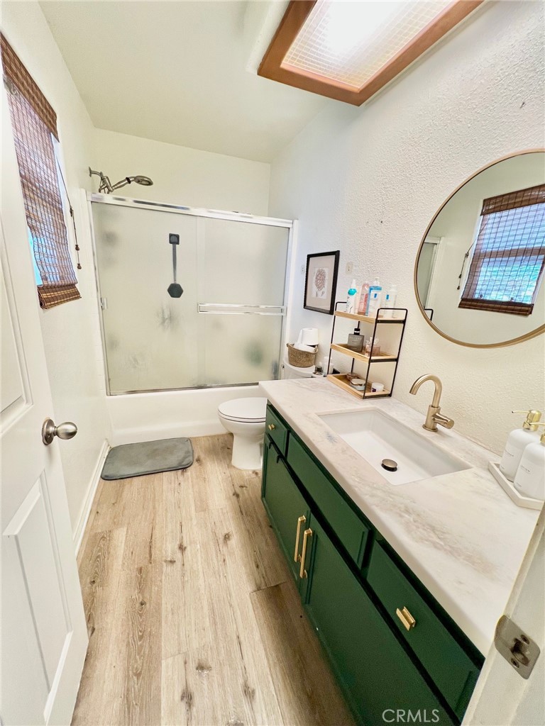 15336 Riverside Street Property Photo 21