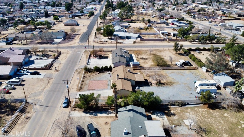 15336 Riverside Street Property Photo 35