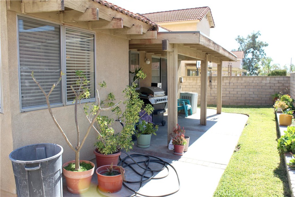 7662 Plumaria Drive Property Photo 9