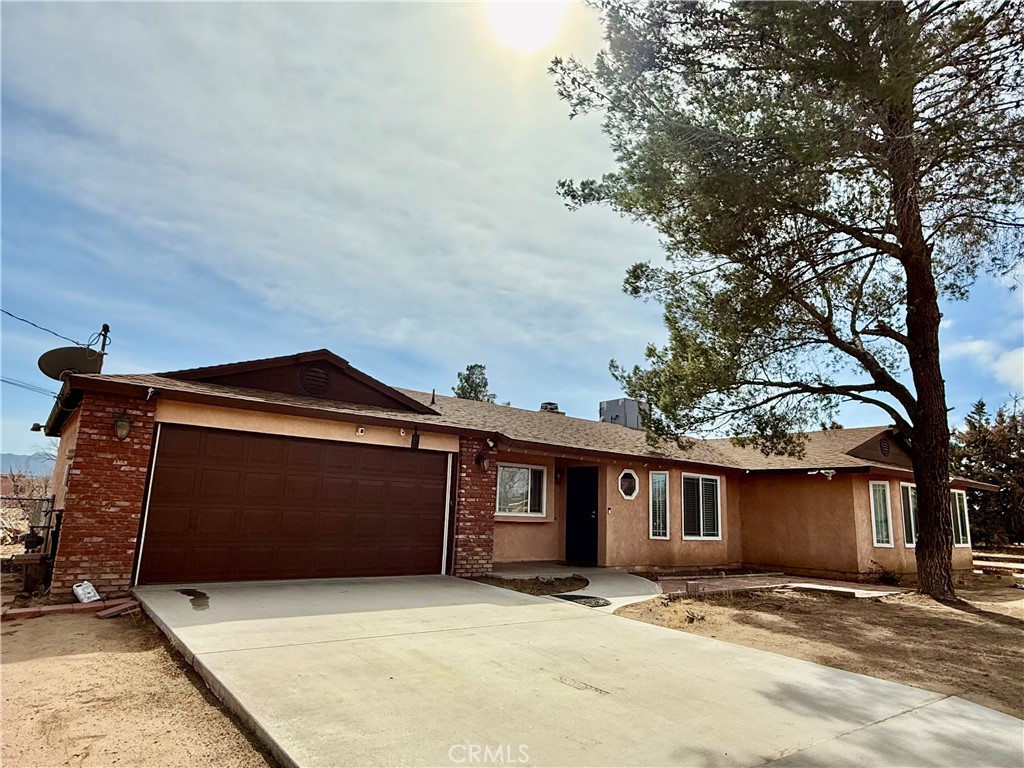 17747 Linden Street Property Photo 1