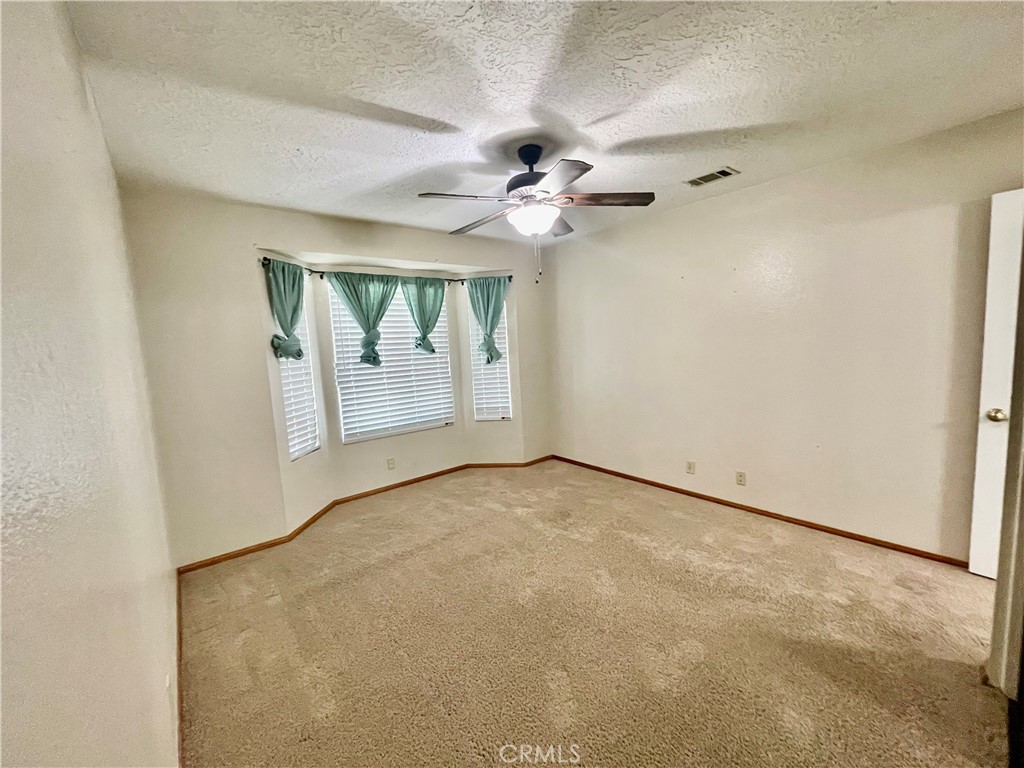 17747 Linden Street Property Photo 14