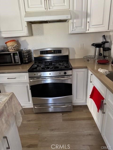1467 W Olive Street Property Photo 7