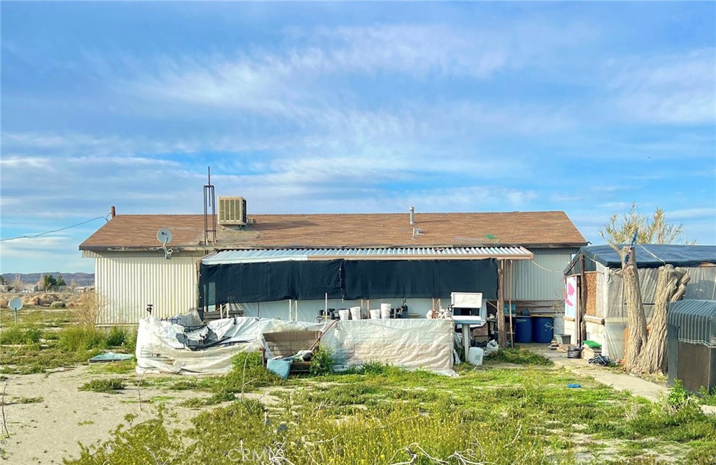 1212 Smith Road Property Photo