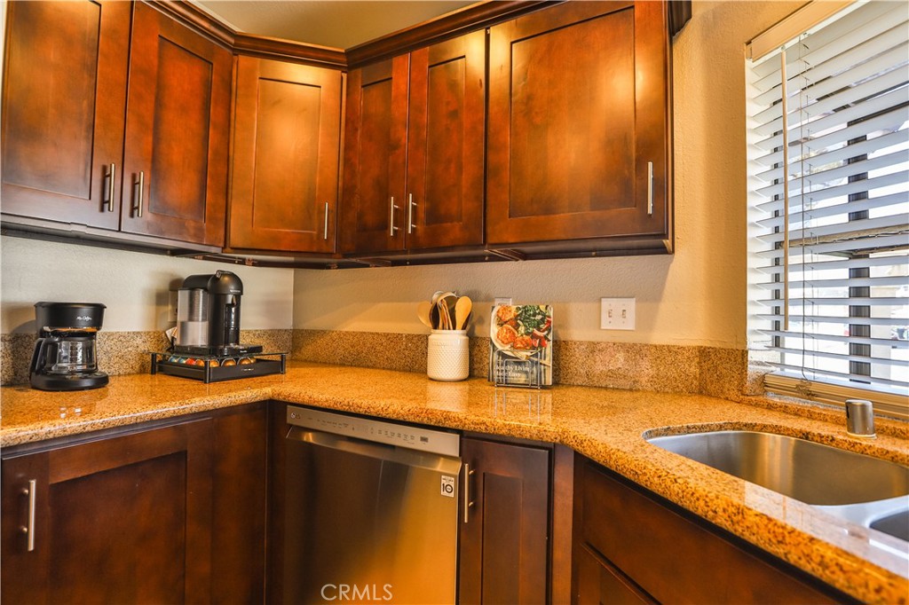 11747 Burl Drive Property Photo 16