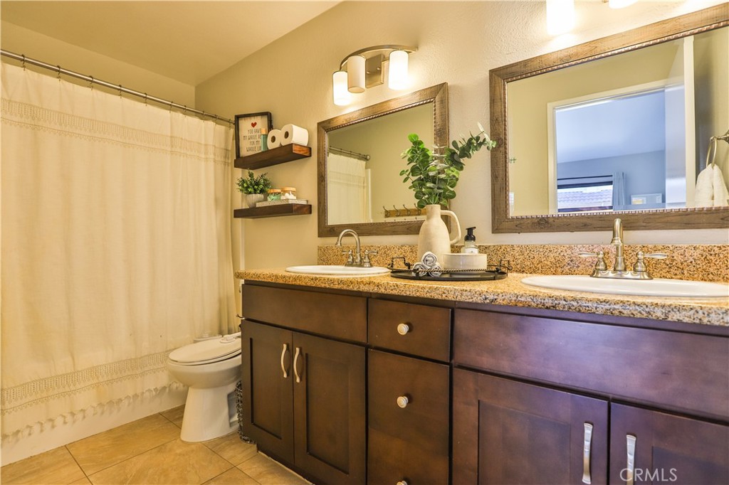 11747 Burl Drive Property Photo 23