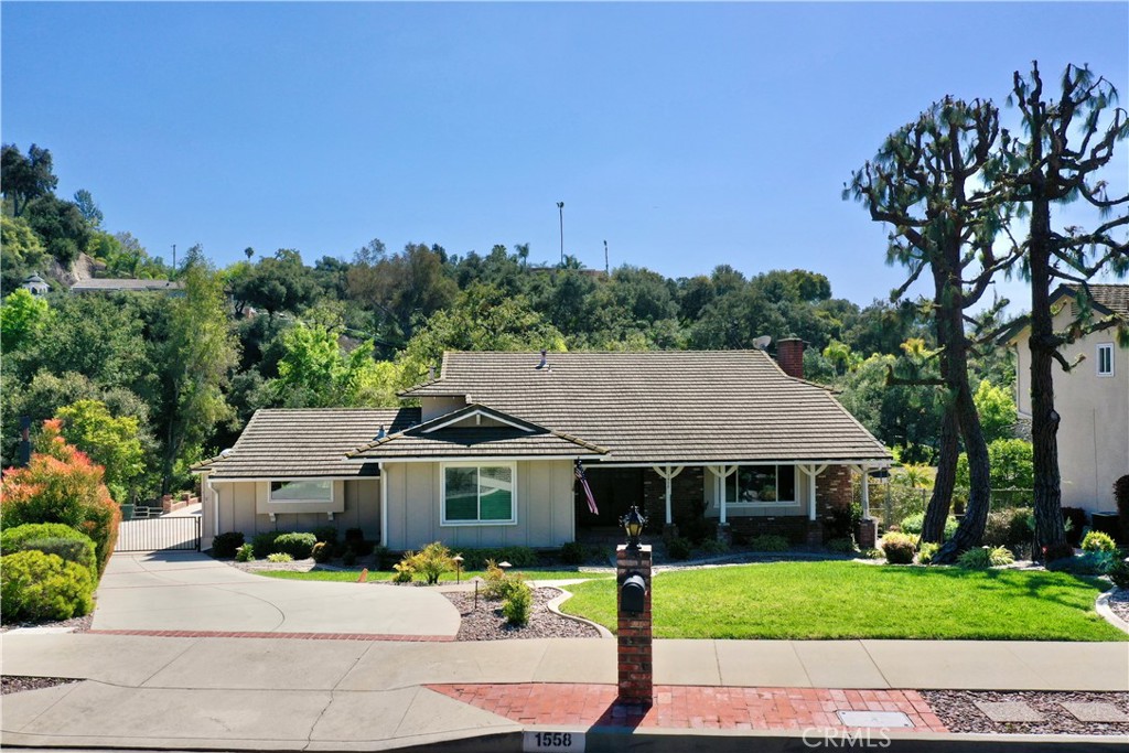 Charter Oak Unified Real Estate Listings Main Image