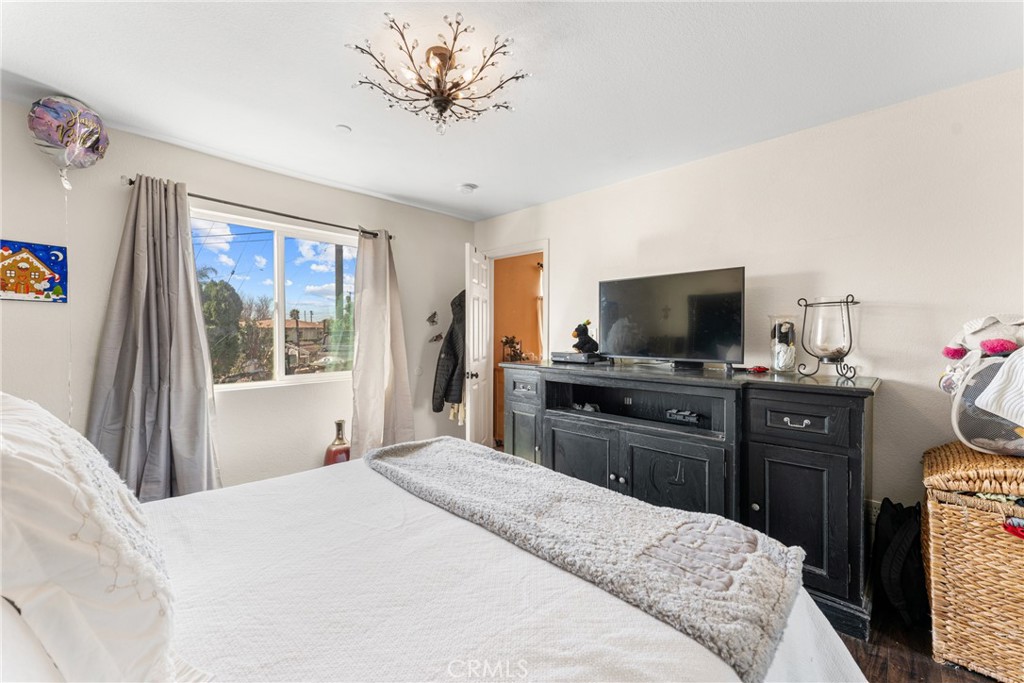 6685 Del Rosa Avenue Property Photo 18