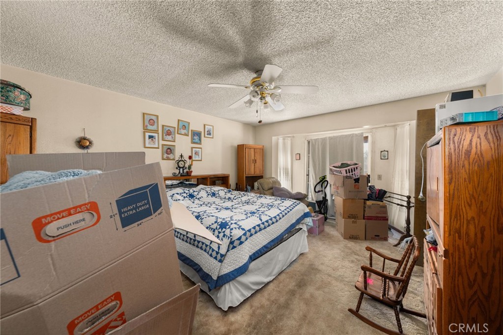16039 Muscatel Street Property Photo 25