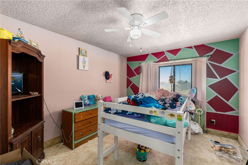 16039 Muscatel Street Property Photo 30