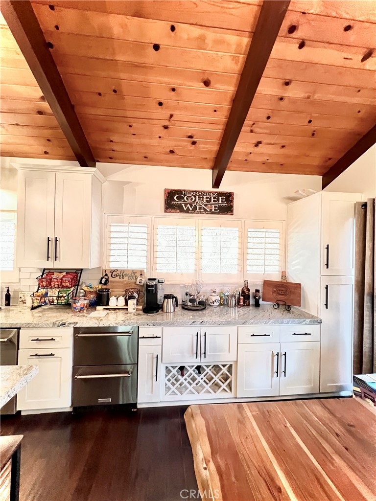370 Weisshorn Drive Property Photo 10