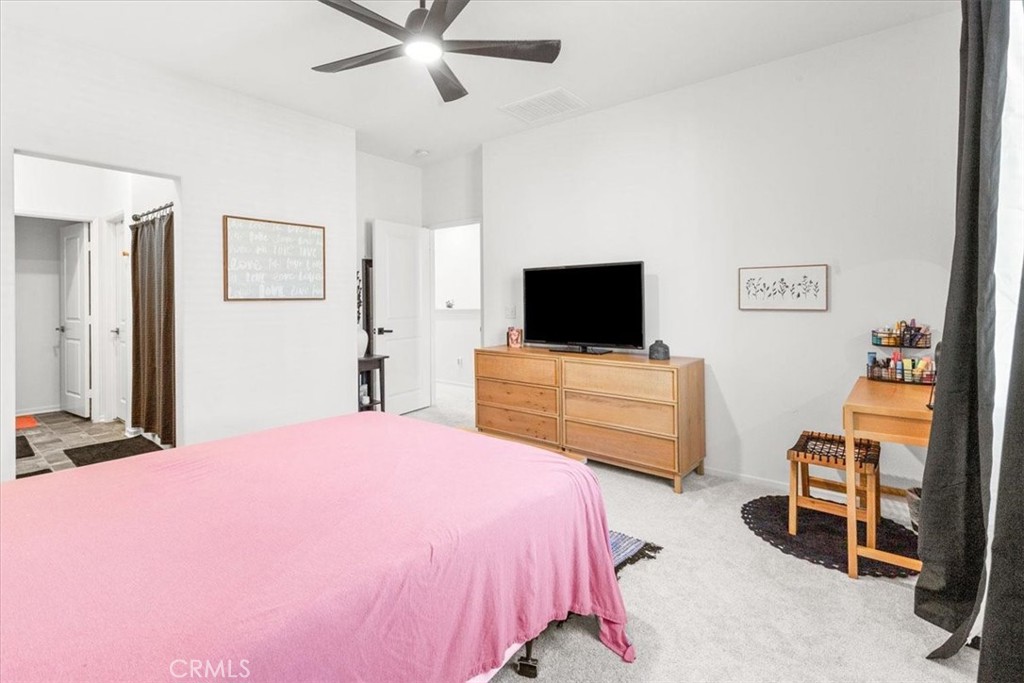 5628 Kate Way 3 Property Photo 16