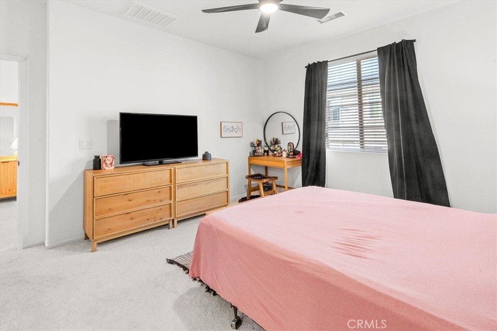 5628 Kate Way 3 Property Photo 17