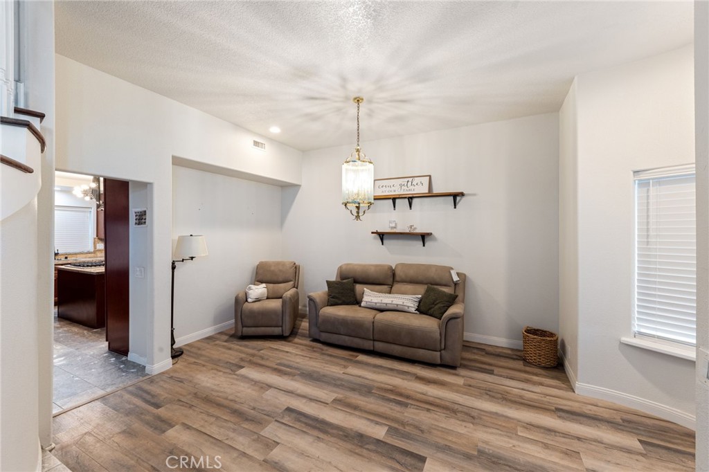 3524 Ridge Line Drive Property Photo 6