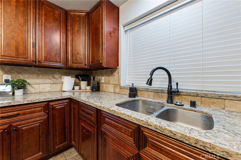 3524 Ridge Line Drive Property Photo 12