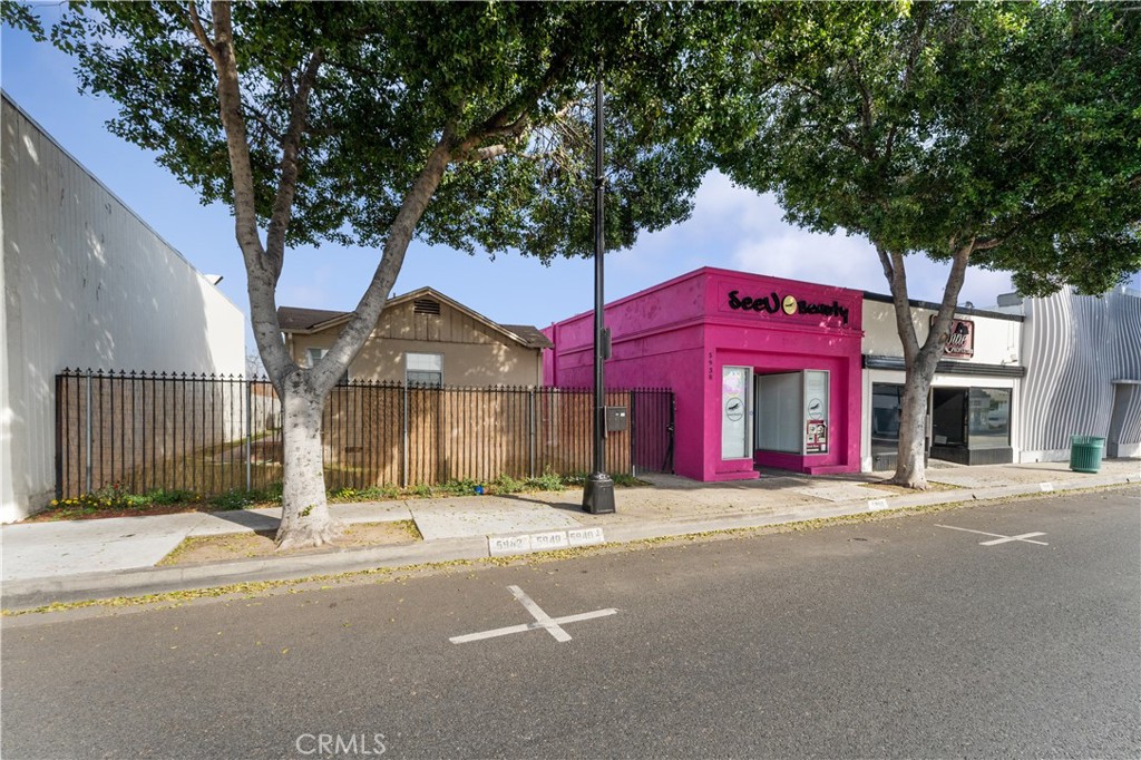 5940 Temple City Boulevard Property Photo