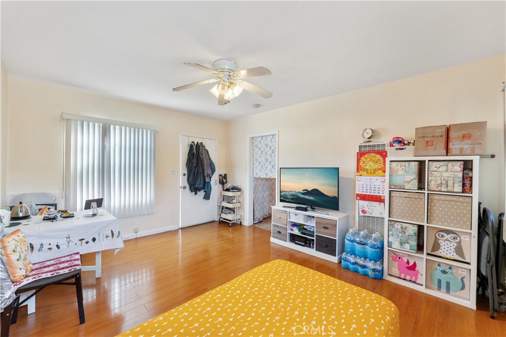 5940 Temple City Boulevard Property Photo 7