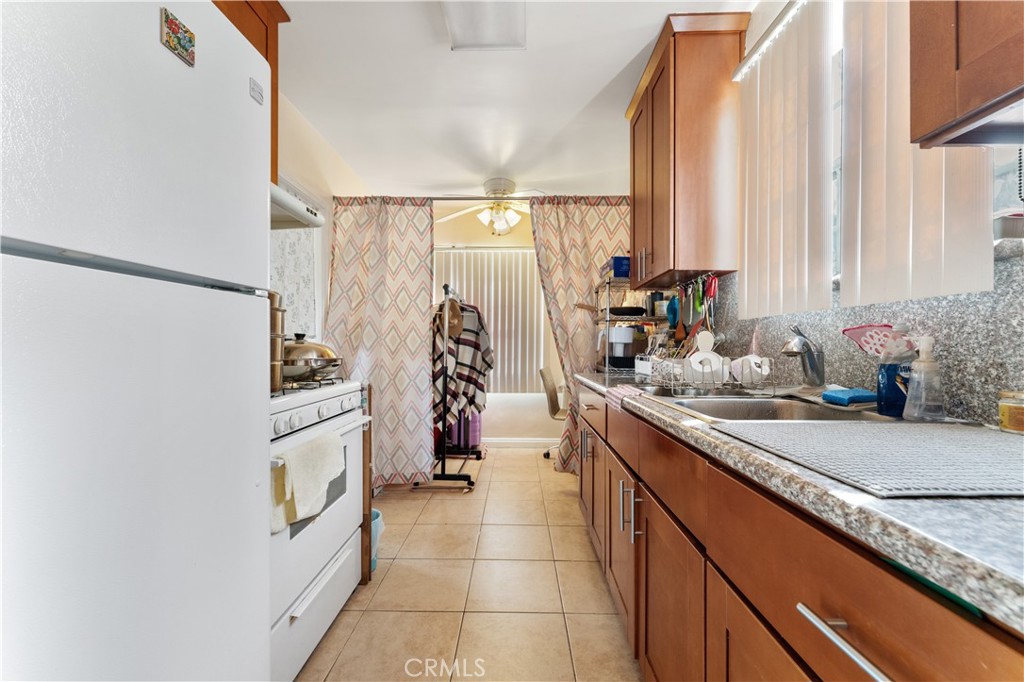 5940 Temple City Boulevard Property Photo 13