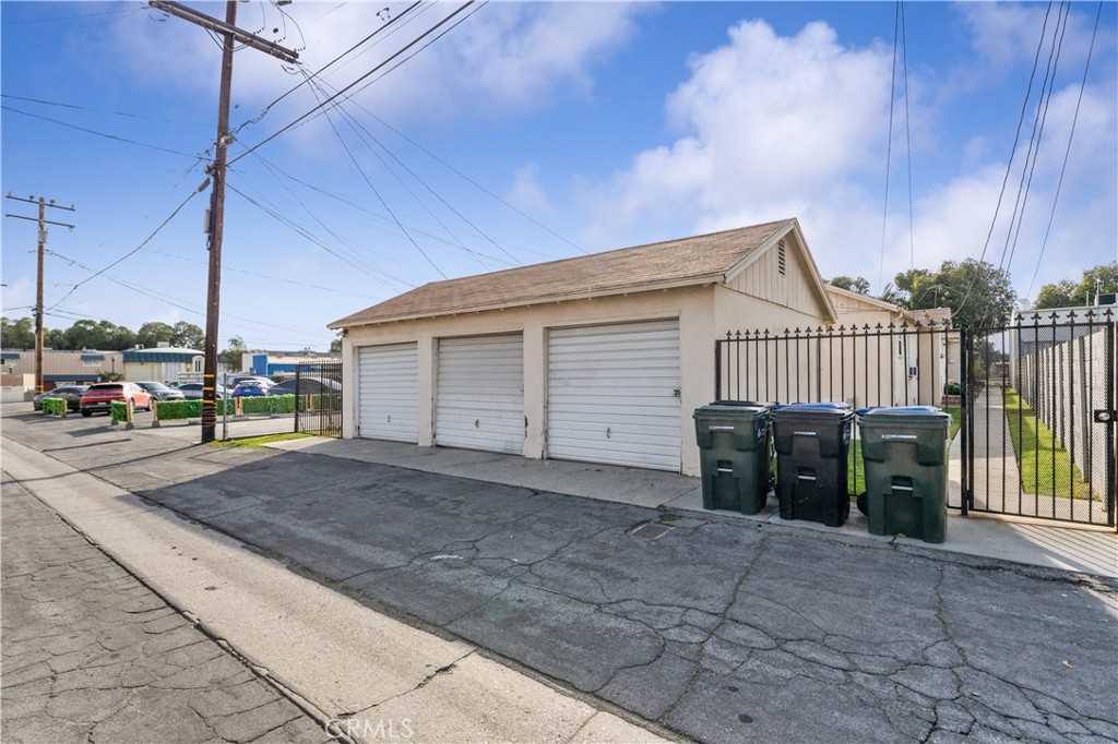 5940 Temple City Boulevard Property Photo 17