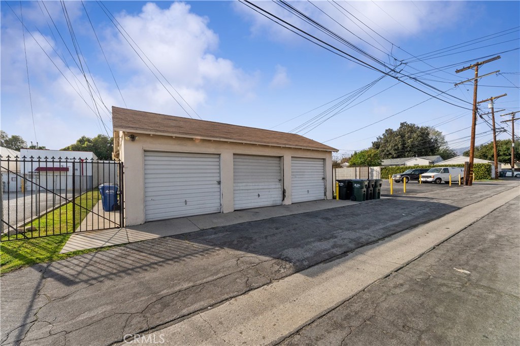 5940 Temple City Boulevard Property Photo 18