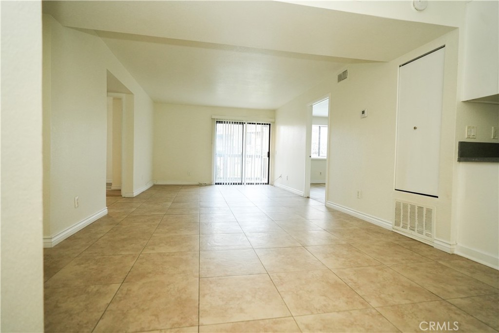 1265 Kendall Drive 811 Property Photo 9
