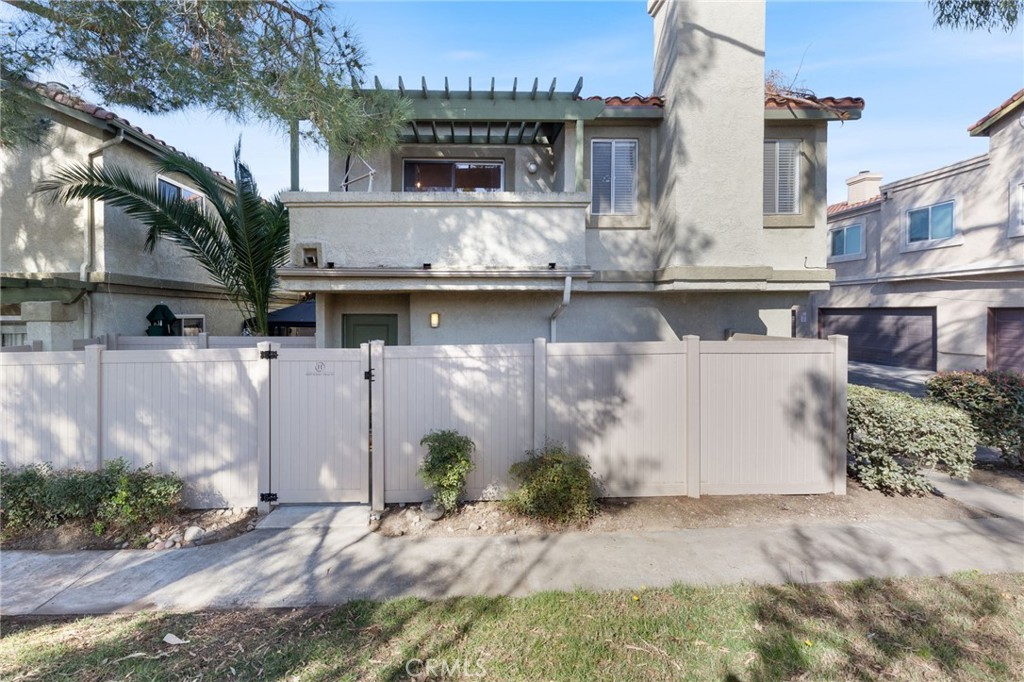 8439 Sunset Trail Place H Property Photo 2