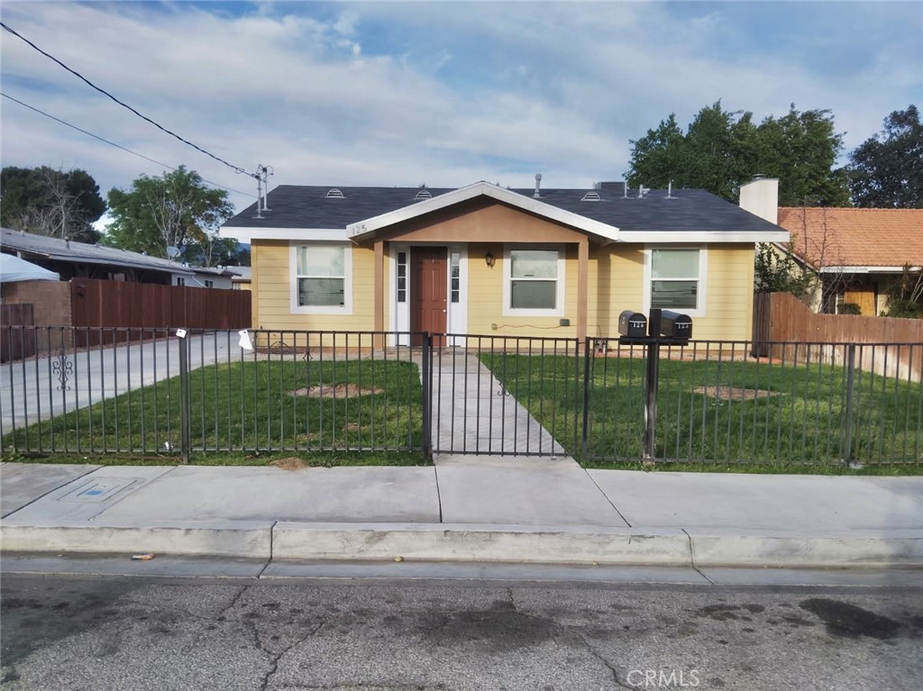 125 Orangewood Street Property Photo