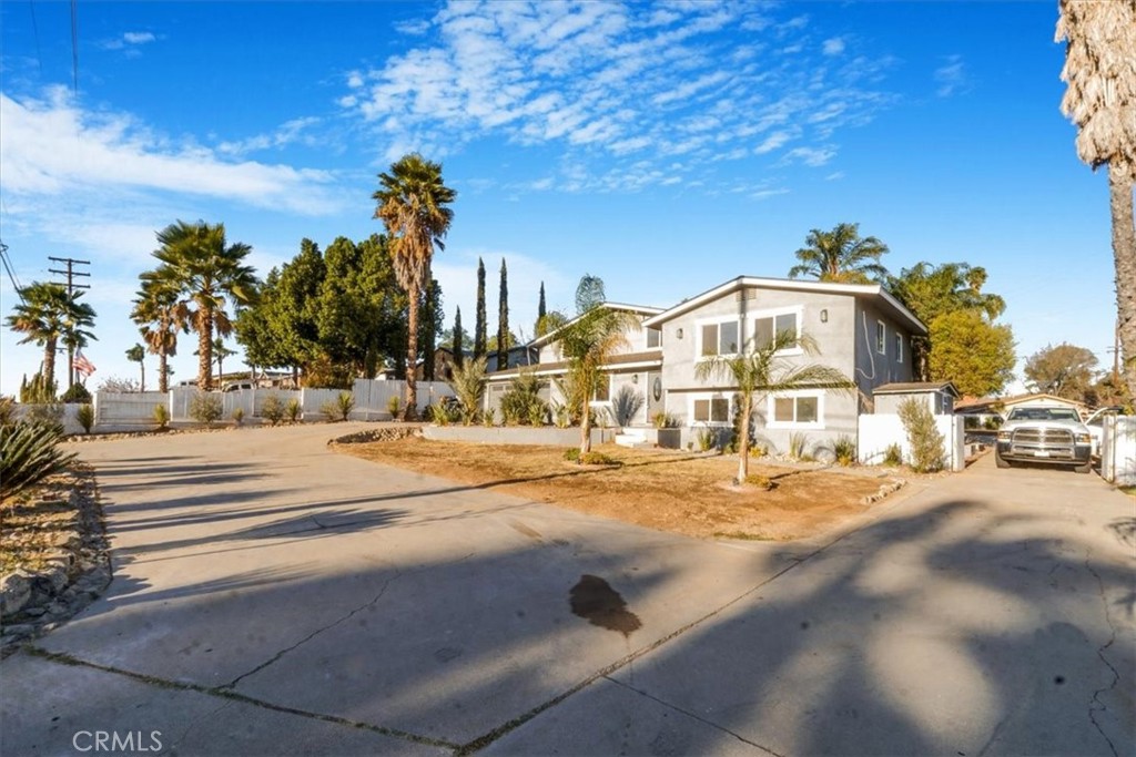 11203 Arlington Avenue Property Photo 1