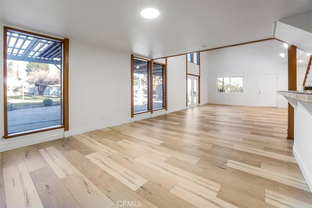 11203 Arlington Avenue Property Photo 18