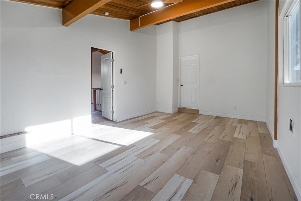 11203 Arlington Avenue Property Photo 29