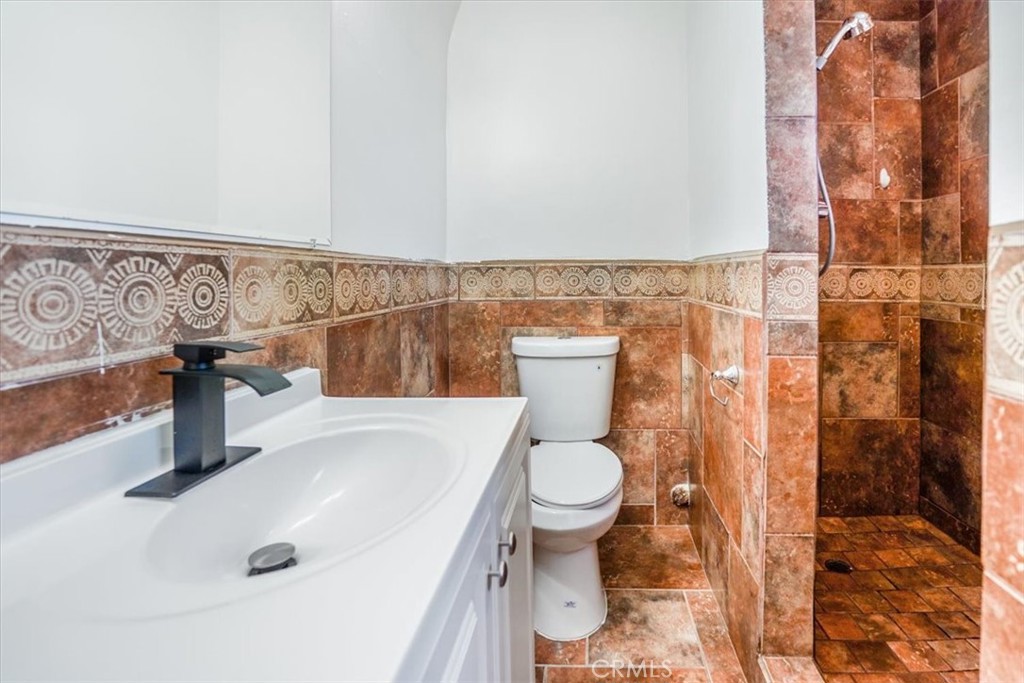 11203 Arlington Avenue Property Photo 47