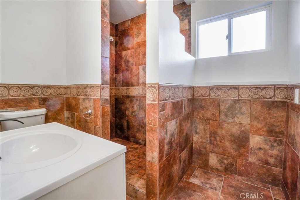 11203 Arlington Avenue Property Photo 48