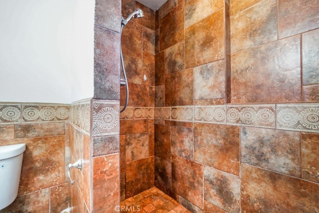11203 Arlington Avenue Property Photo 49