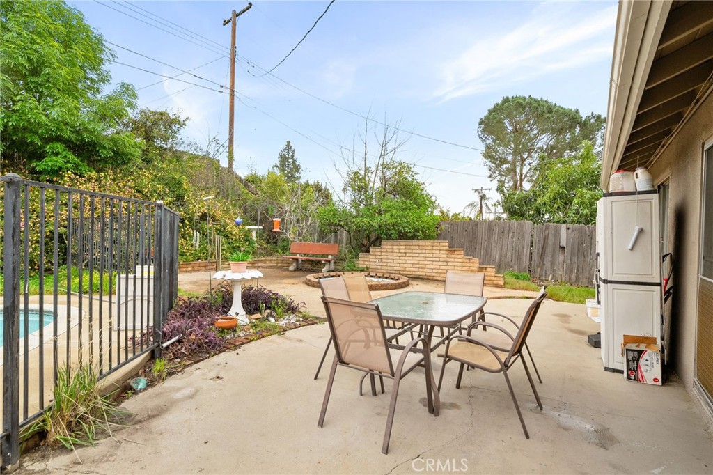 5635 Stanton Avenue Property Photo 28