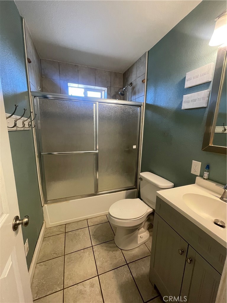 12093 Lee Avenue Property Photo 12