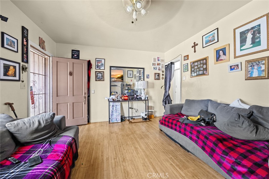 247 Saint Francis Street Property Photo 5