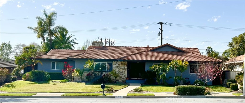1875 N San Antonio Avenue Property Photo