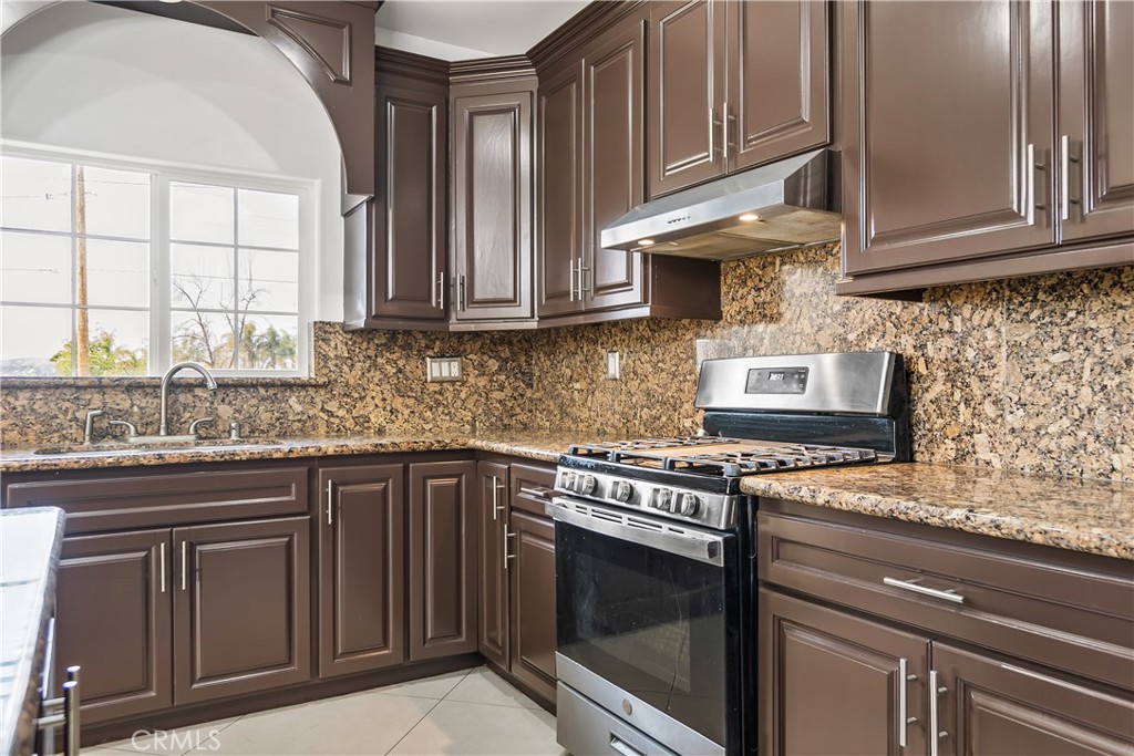 3865 Del Rosa Avenue Property Photo 18