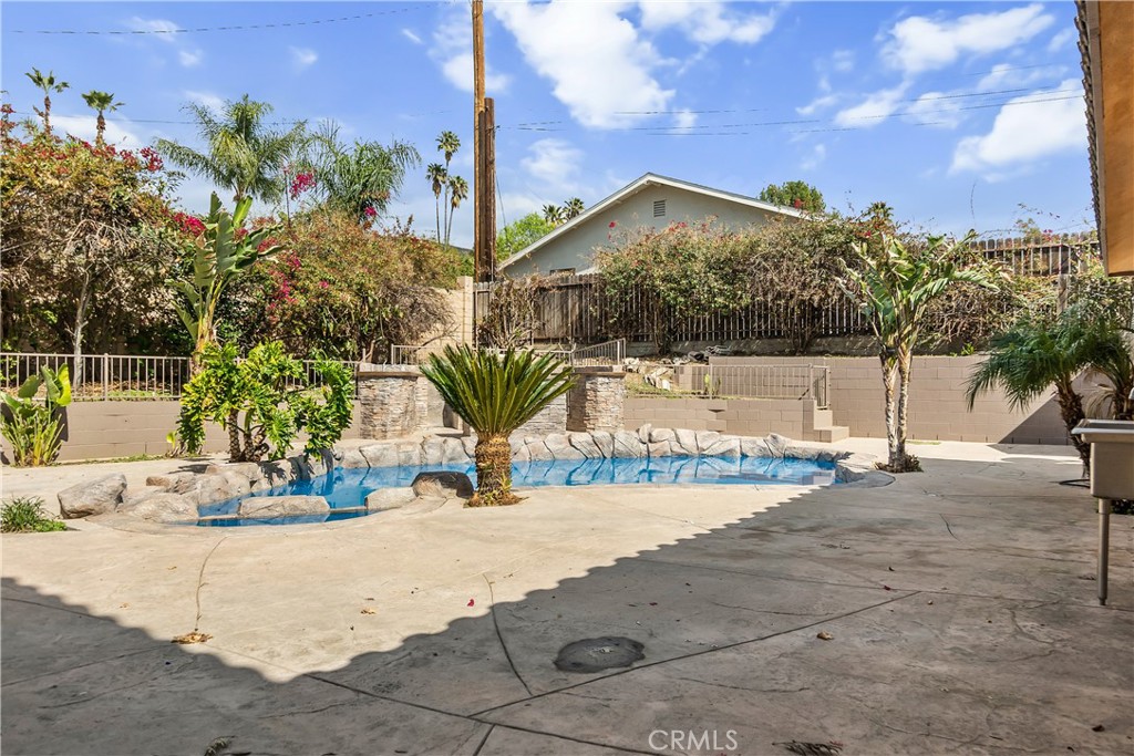 3865 Del Rosa Avenue Property Photo 39