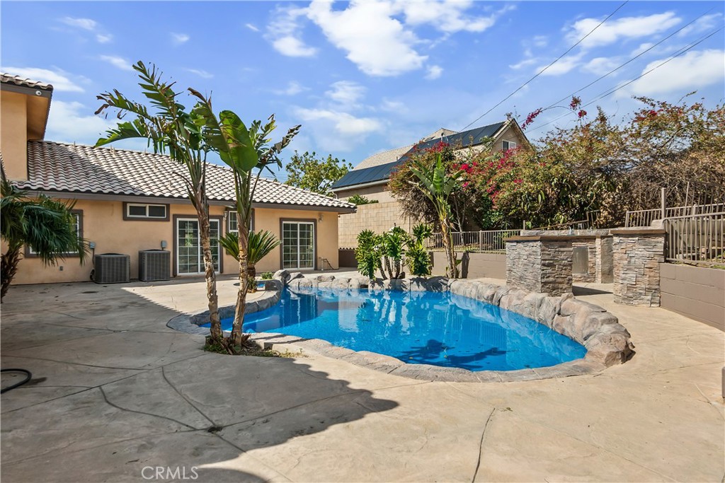 3865 Del Rosa Avenue Property Photo 40