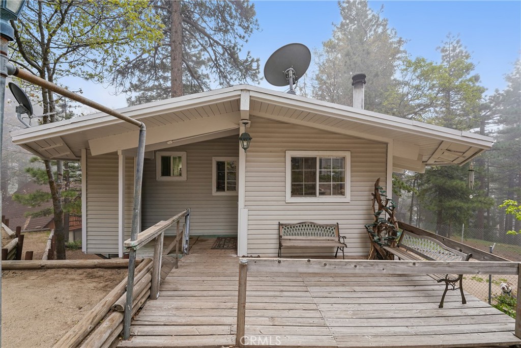 30919 Valley Oak Drive Property Photo 1