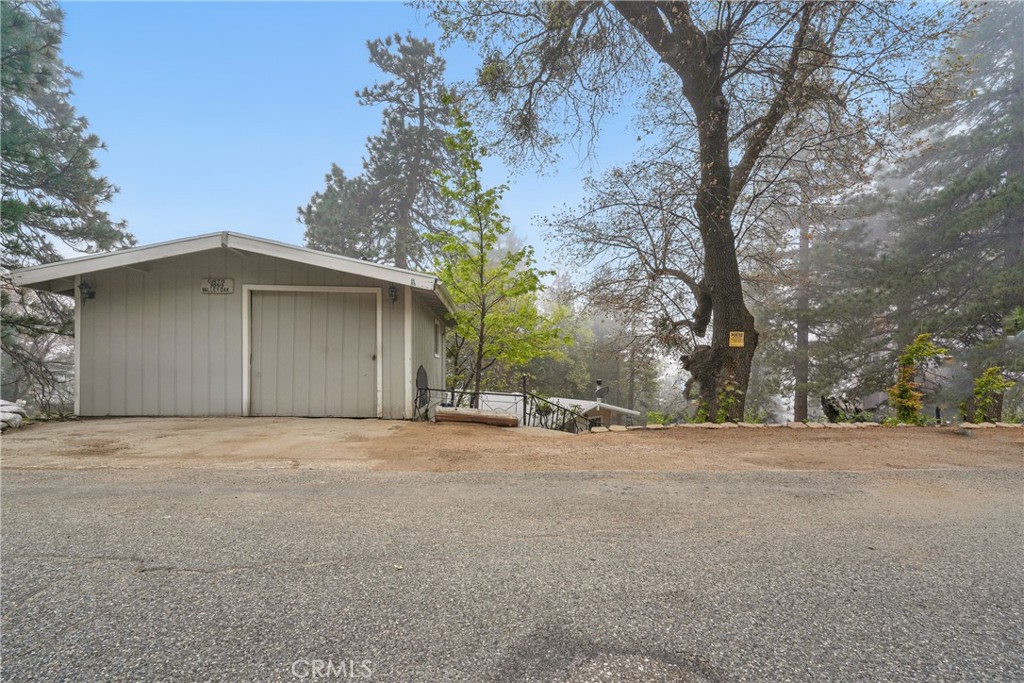 30919 Valley Oak Drive Property Photo 9