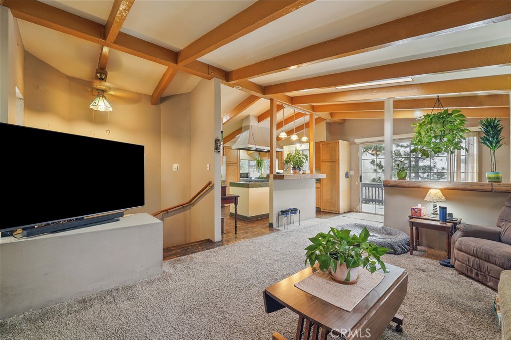 30919 Valley Oak Drive Property Photo 12
