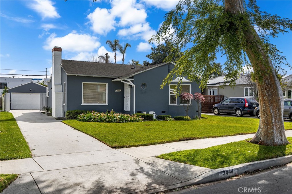 3444 S Sycamore Avenue Property Photo