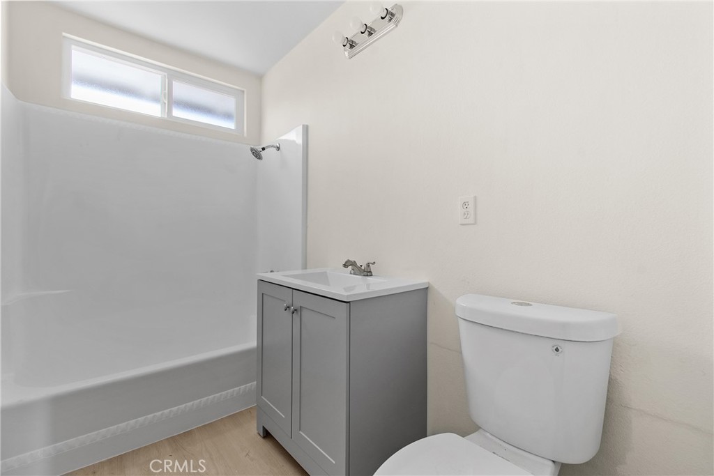 16245 Pine Street Property Photo 4