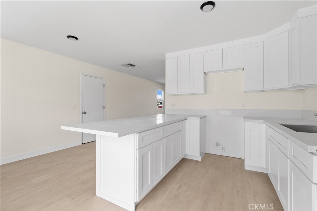 16245 Pine Street Property Photo 20