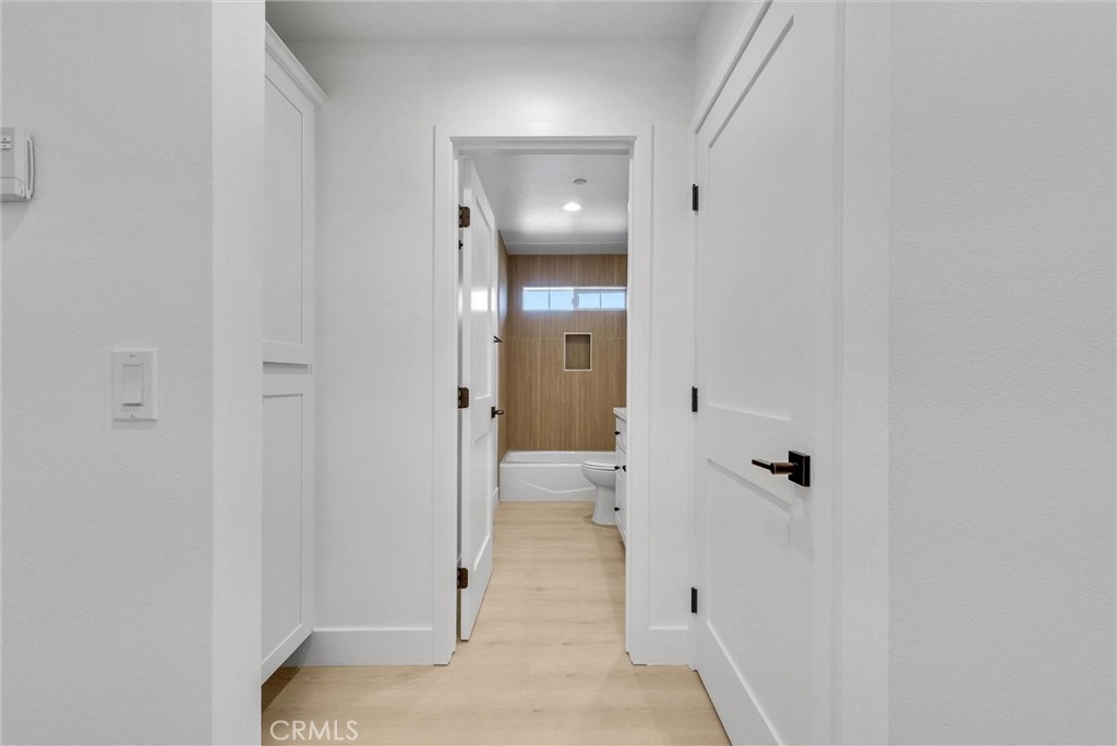 16385 Valencia Avenue 1 Property Photo 21