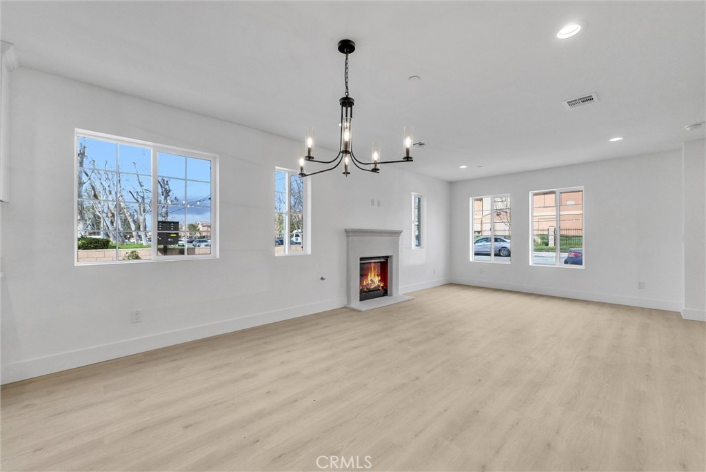 16385 Valencia Avenue 1 Property Photo 27